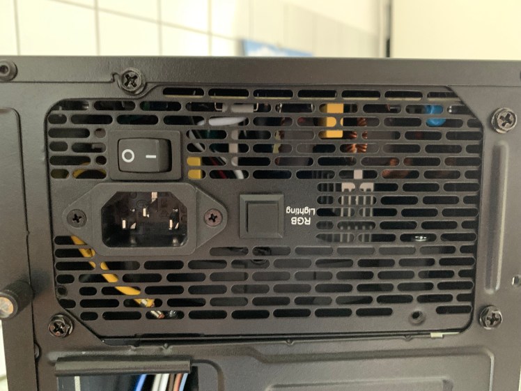 wPWS6MMpS52tEdWB2XveFw